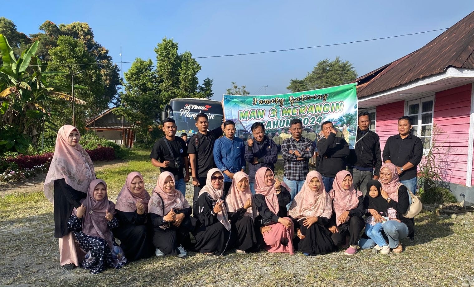 Family Gathering, Keluarga besar MAN 3 Merangin 